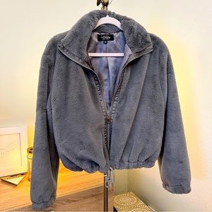 CoffeeShop Faux Fur Teddy Jacket size Large in Grey Color: Koala